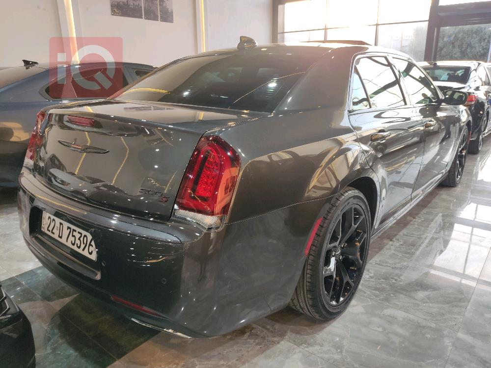Chrysler 300